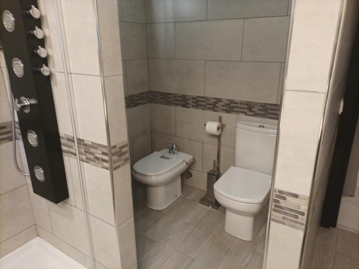 Ferienwohnung Large 2 Bed Apt Puerto Banus Marina Private Parking Marbella Exterior foto