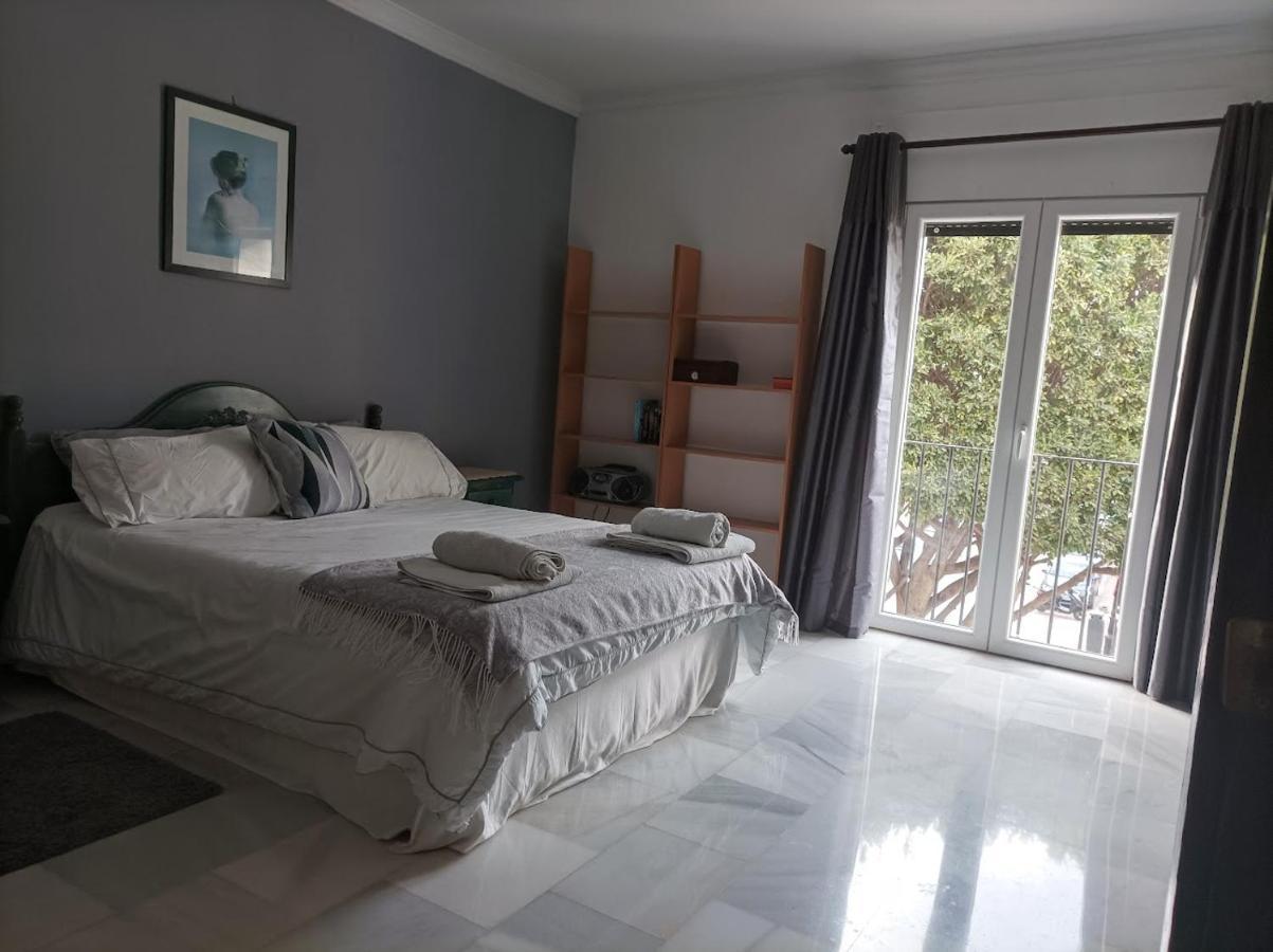 Ferienwohnung Large 2 Bed Apt Puerto Banus Marina Private Parking Marbella Exterior foto