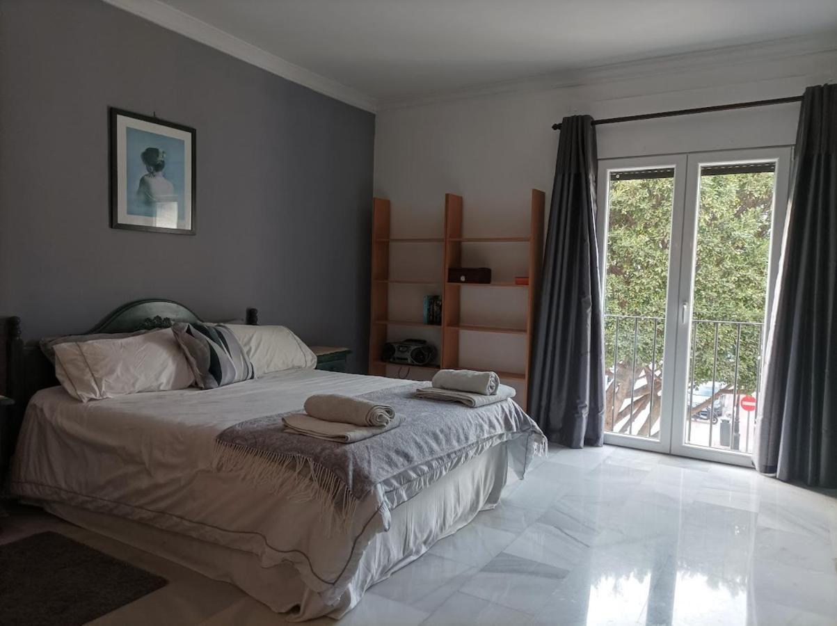 Ferienwohnung Large 2 Bed Apt Puerto Banus Marina Private Parking Marbella Exterior foto